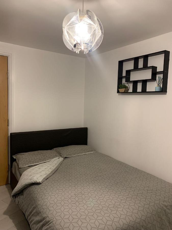 Room Near City London Ngoại thất bức ảnh